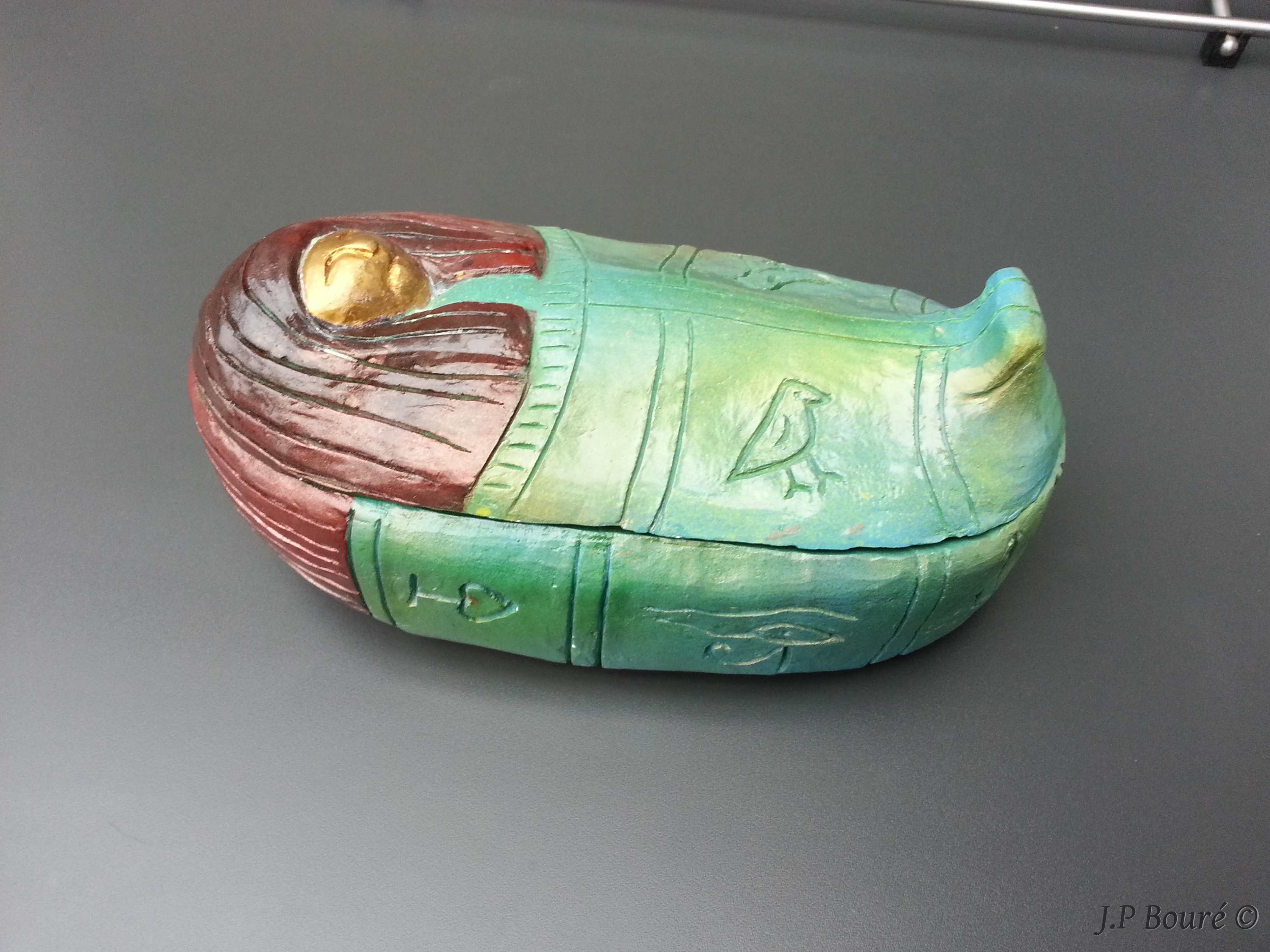 Image de couverture (Egypte : sarcophage)