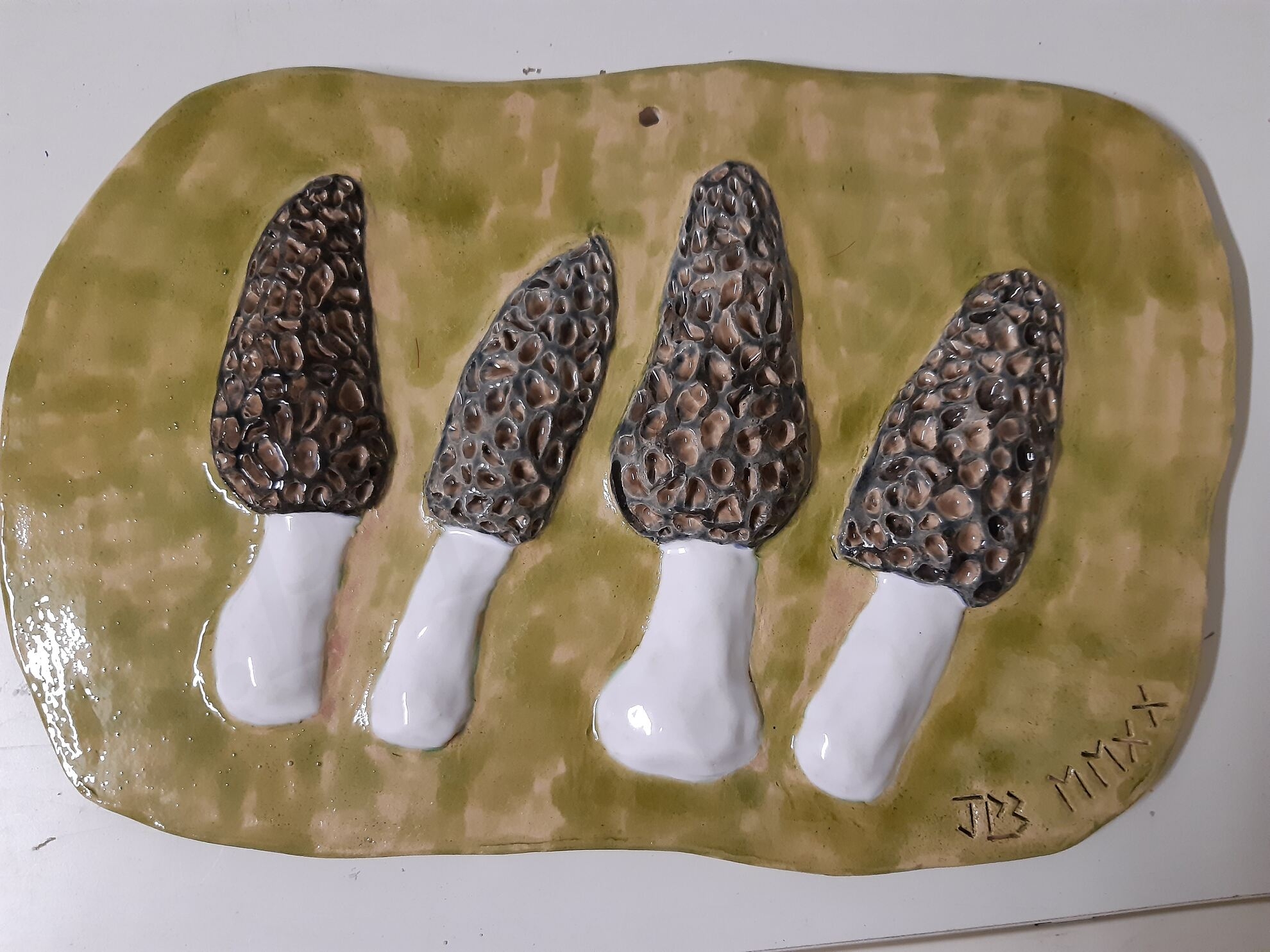 Image de couverture (Morilles en bas relief)