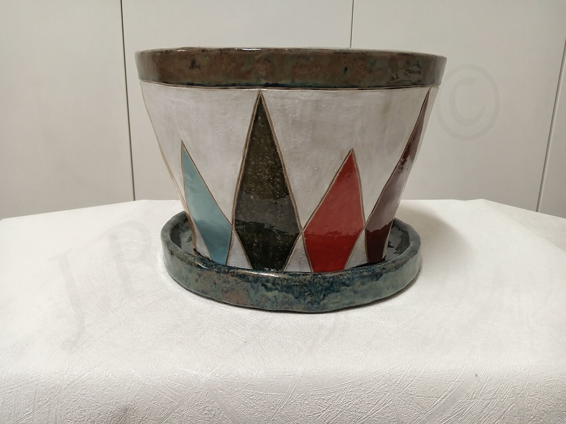 Image de couverture (Pot aux losanges)